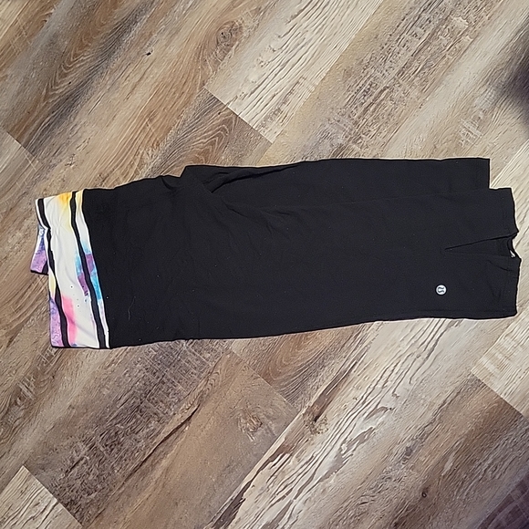 Lulu capris - Picture 2 of 3